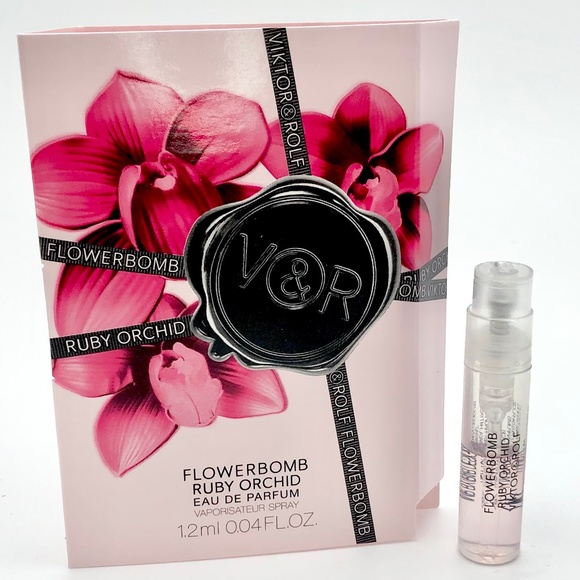 ❤️ 4 for $25 Viktor & Rolf FLOWERBOMB RUBY ORCHID  Mini Travel Vial New On Card - Picture 1 of 1